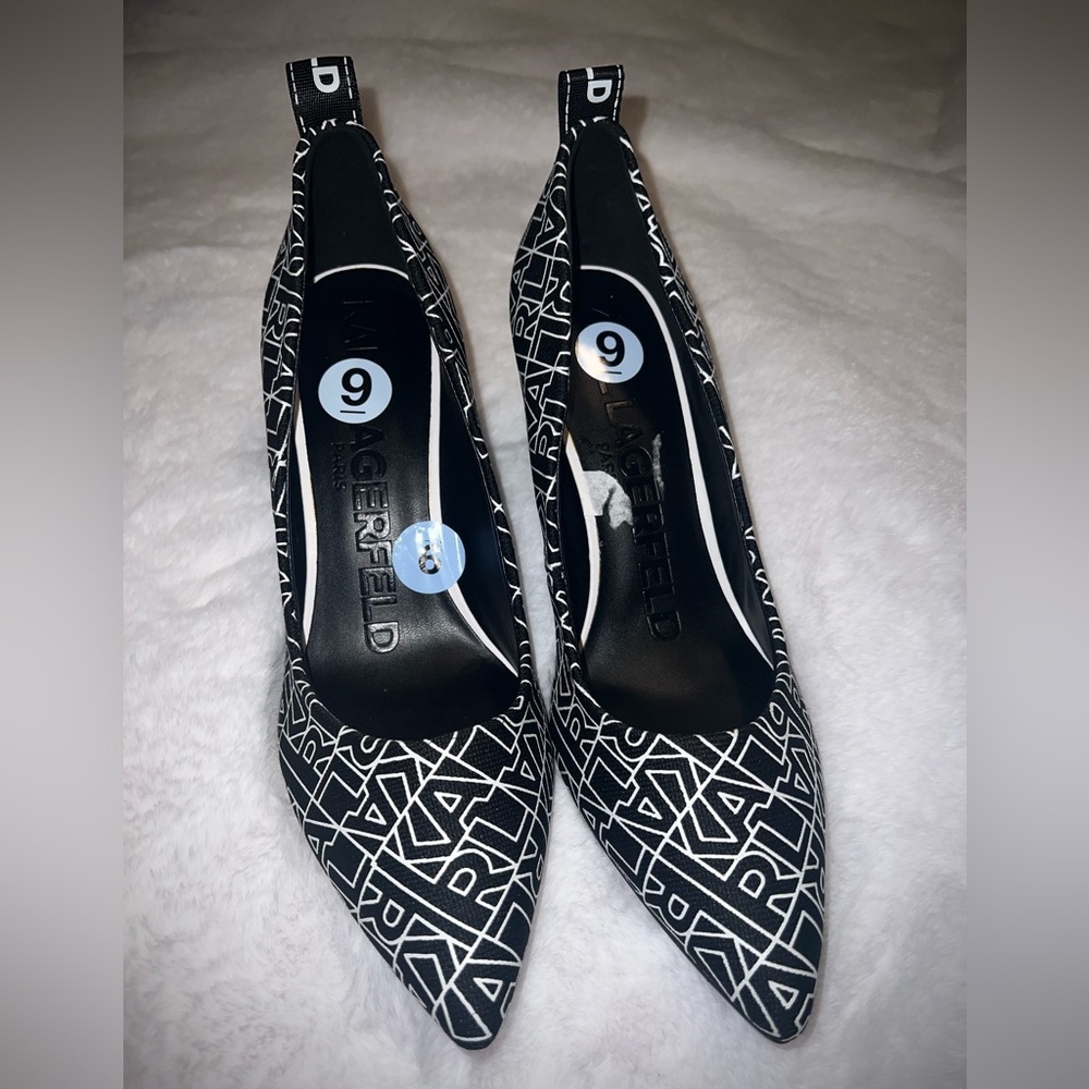 Karl Lagerfeld Royale Pointed Toe Pump - Picture 6 of 11